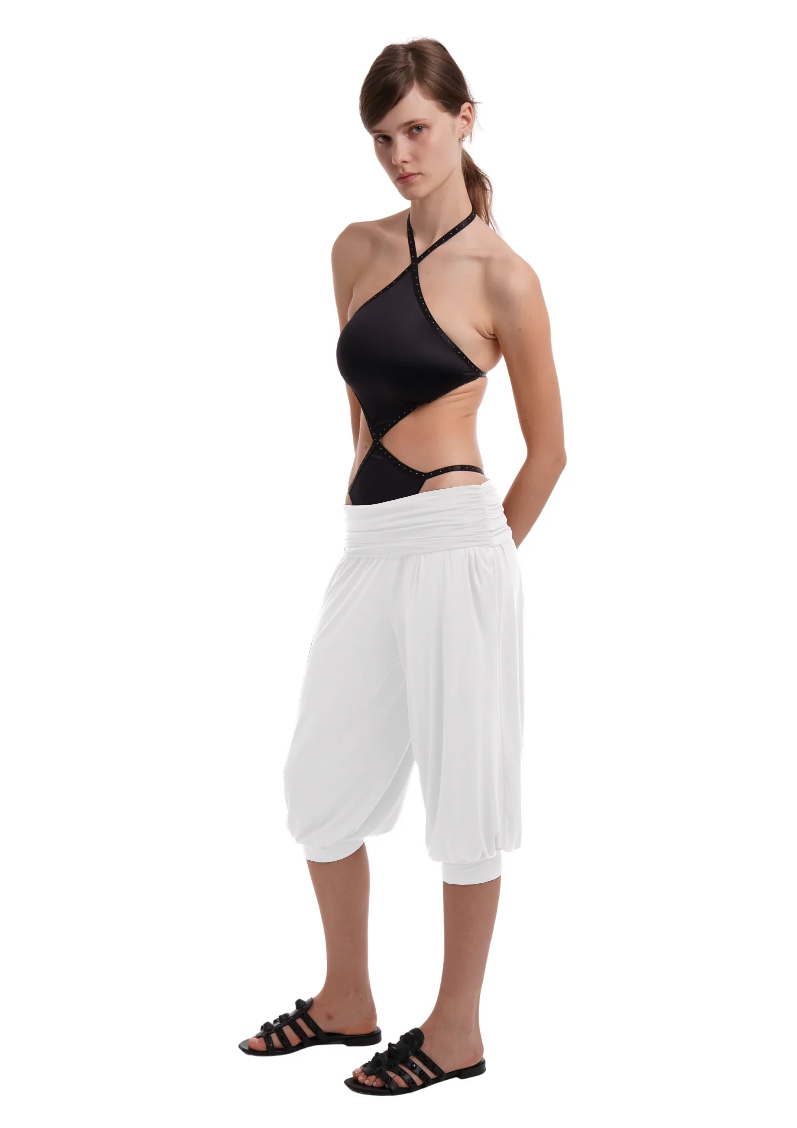 CHARLI CAPRIS IN WHITE - Image 3