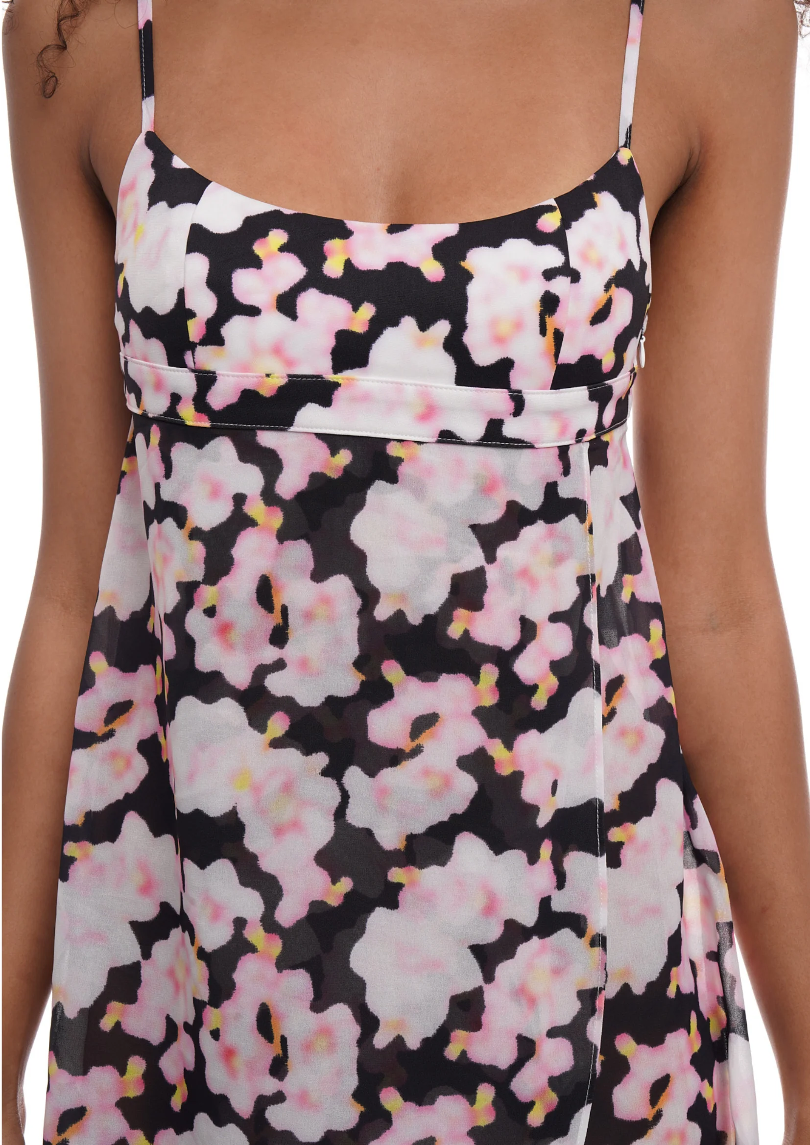 FLORAL FLOAT CAMI IN PINK - Image 2