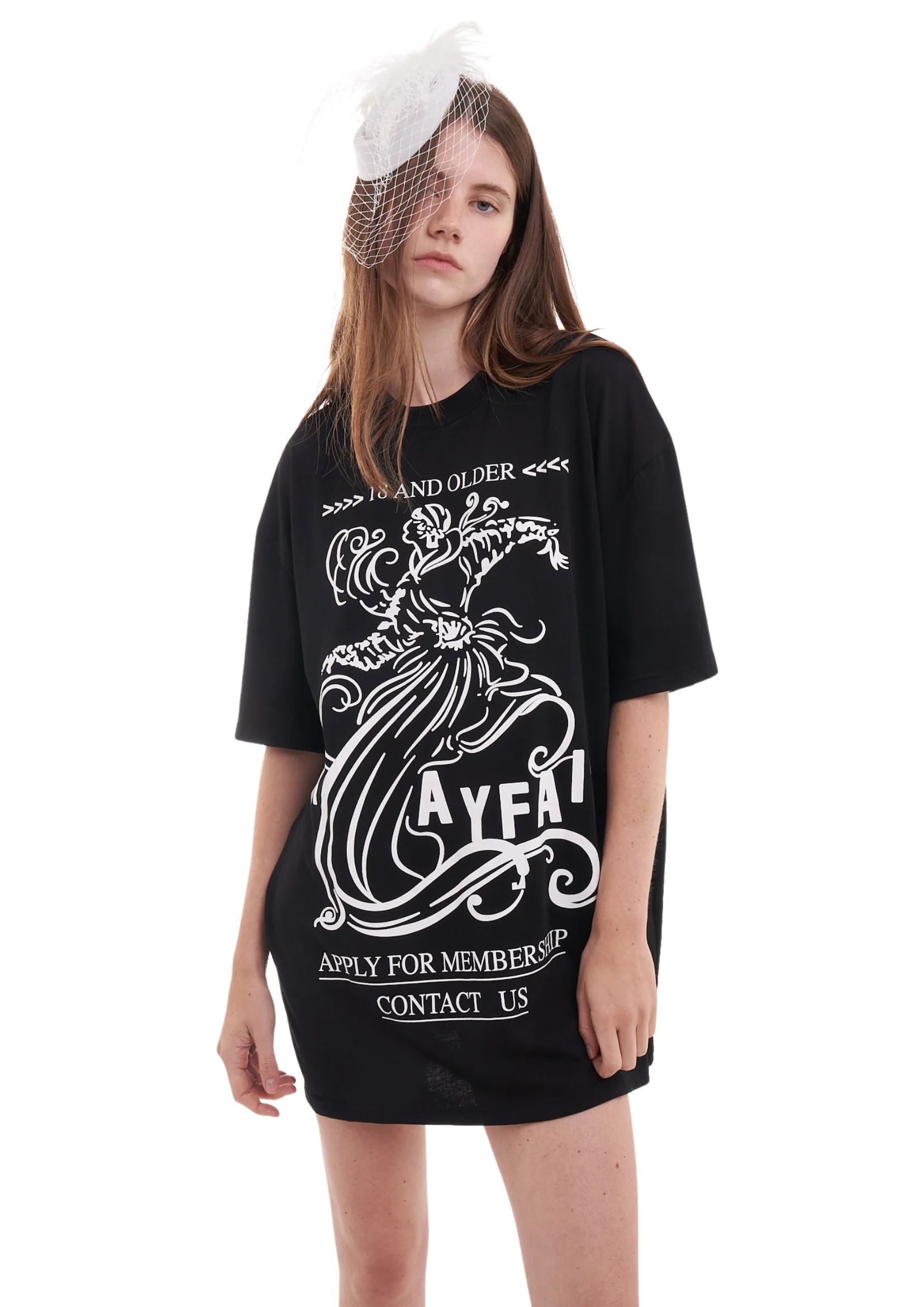 MAYFAIR OVERSIZED T-SHIRT IN BLACK - Image 2