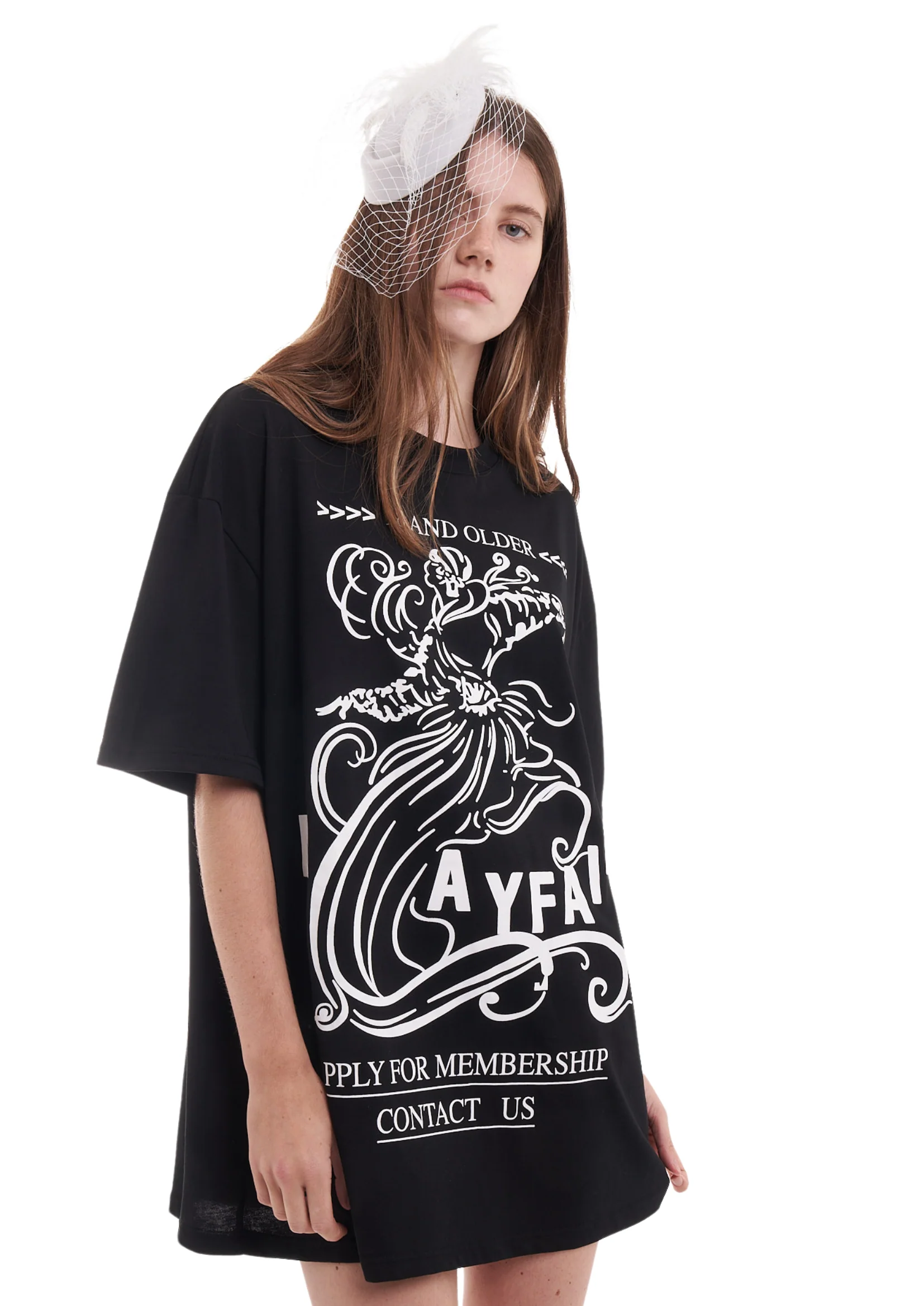 MAYFAIR OVERSIZED T-SHIRT IN BLACK - Image 4