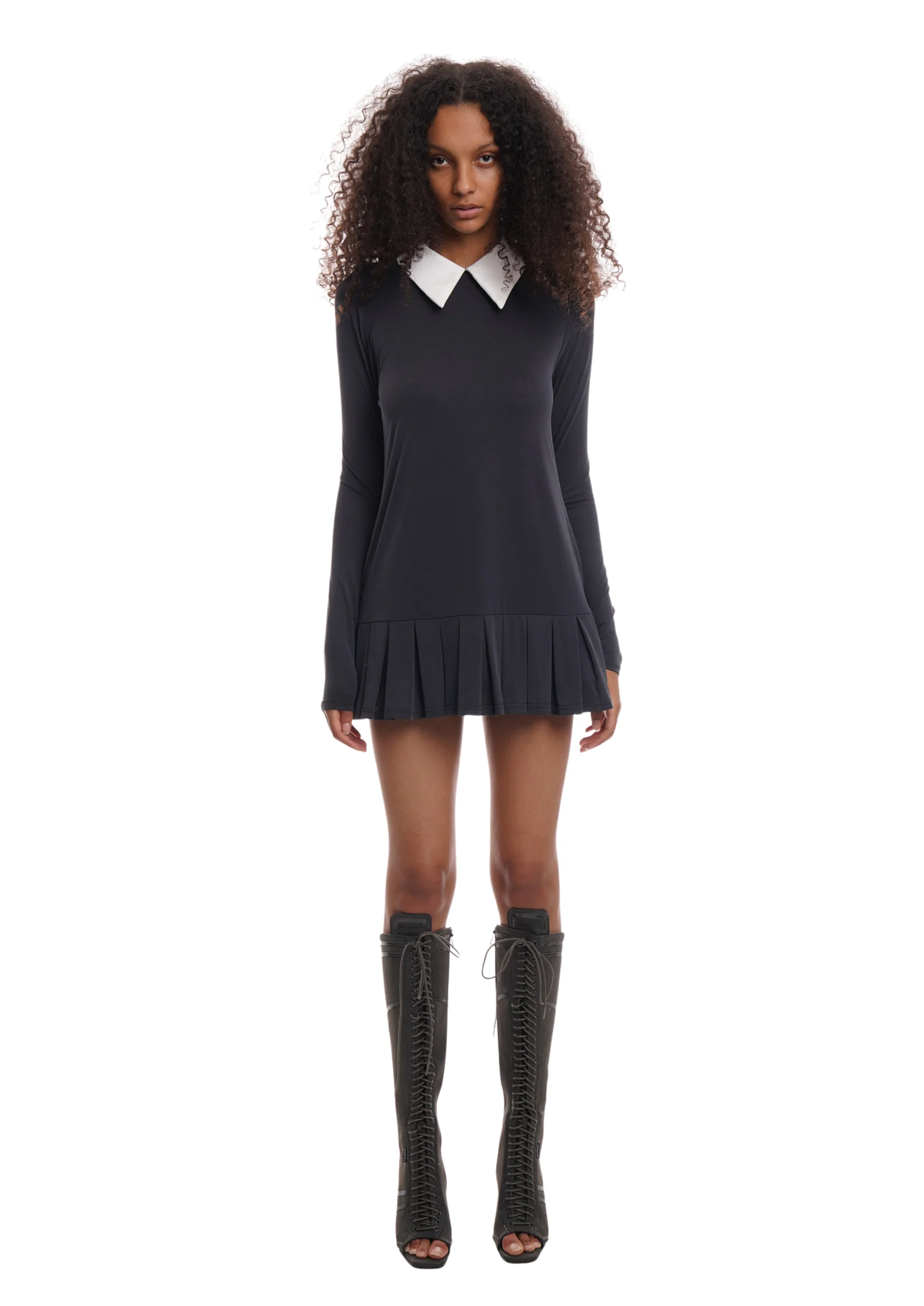 UNIFORM DRESS IN WASHED BLACK